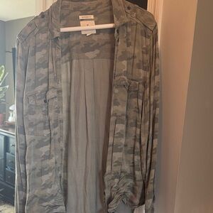 American Eagle Outfitters Olive Camo Field Jacket